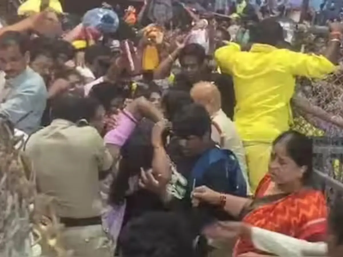 Shirumala/Tirumala Temple Ticket Stampede: Tirumala Hills, Andhra Pradesh (January 8, 6 Dead)