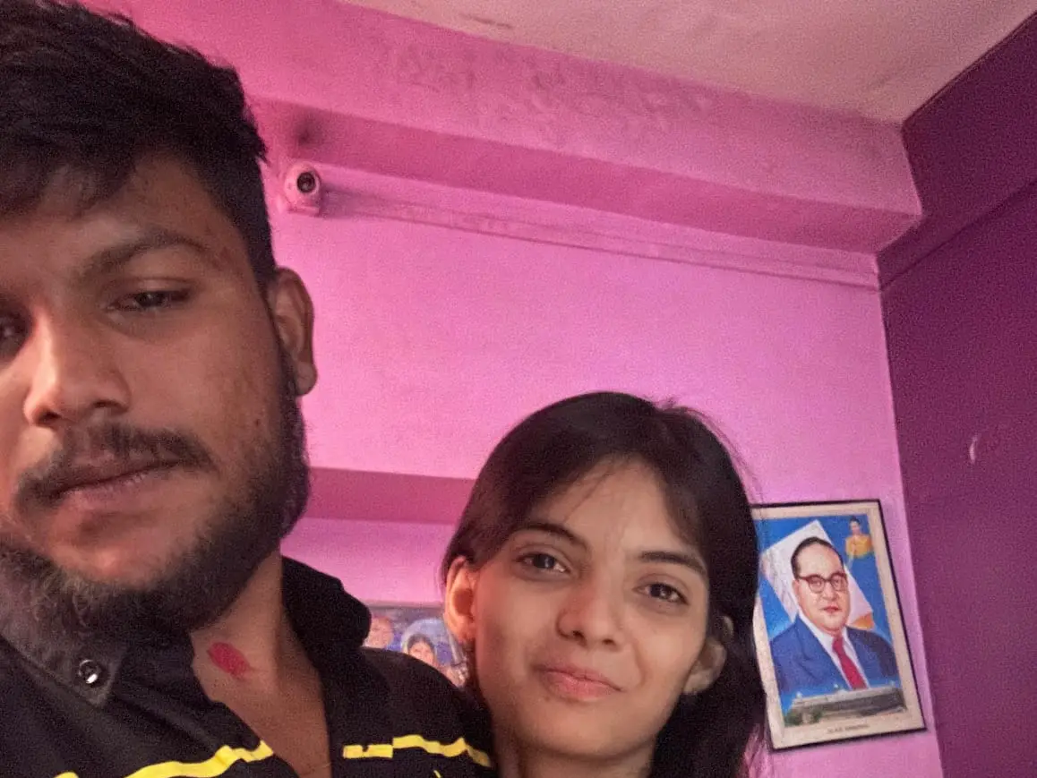 Maharashtra: Woman performs ritual ‘marriage’ with partner's body after family allegedly kills him over caste Maharashtra: Woman performs ritual ‘marriage’ with partner's body after family allegedly kills him over caste