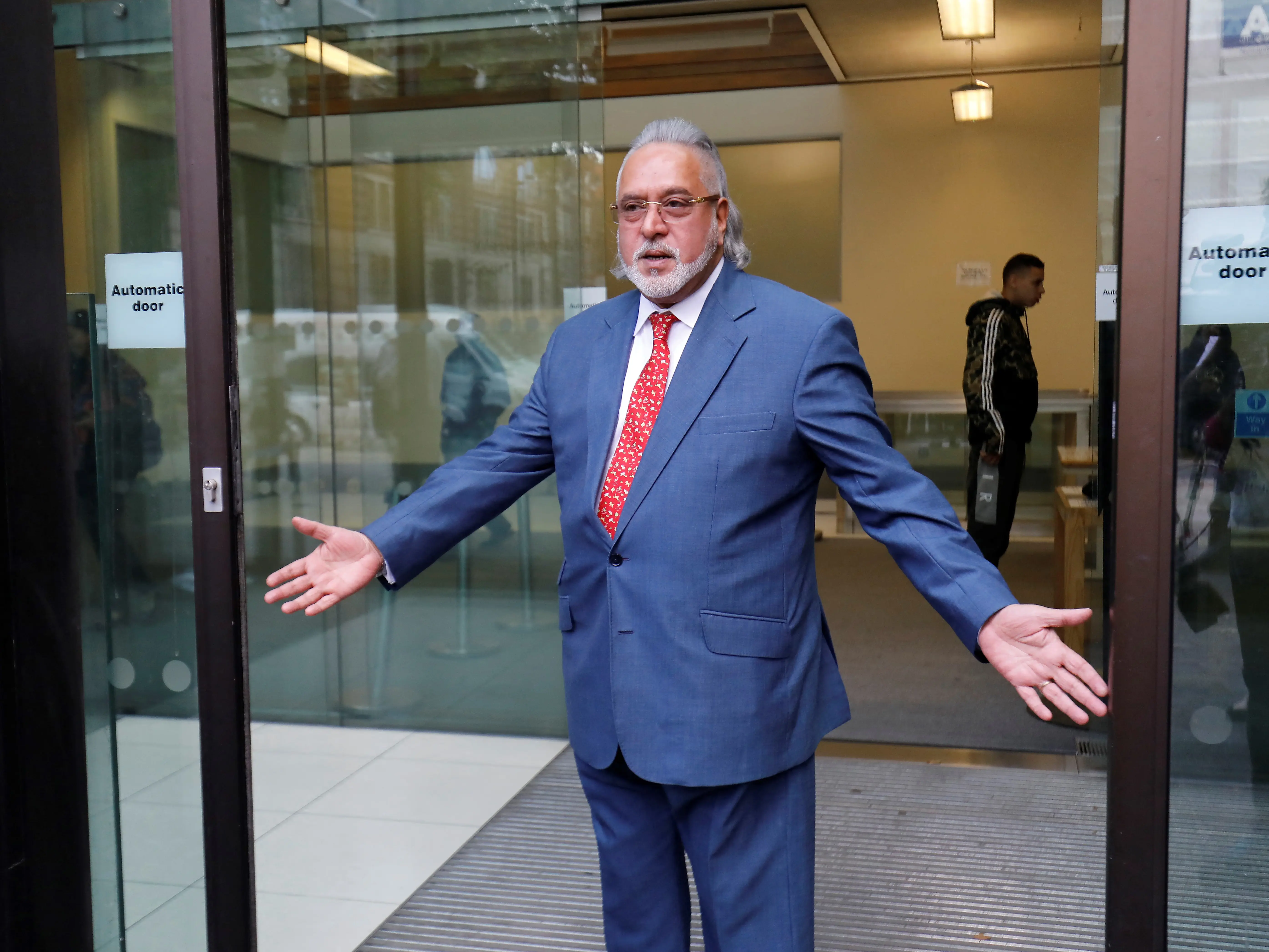 Vijay Mallya and Nirav Modi among 15 declared fugitives, who caused $3 billion loss to India: Govt Vijay Mallya and Nirav Modi among 15 declared fugitives, who caused $3 billion loss to India: Govt