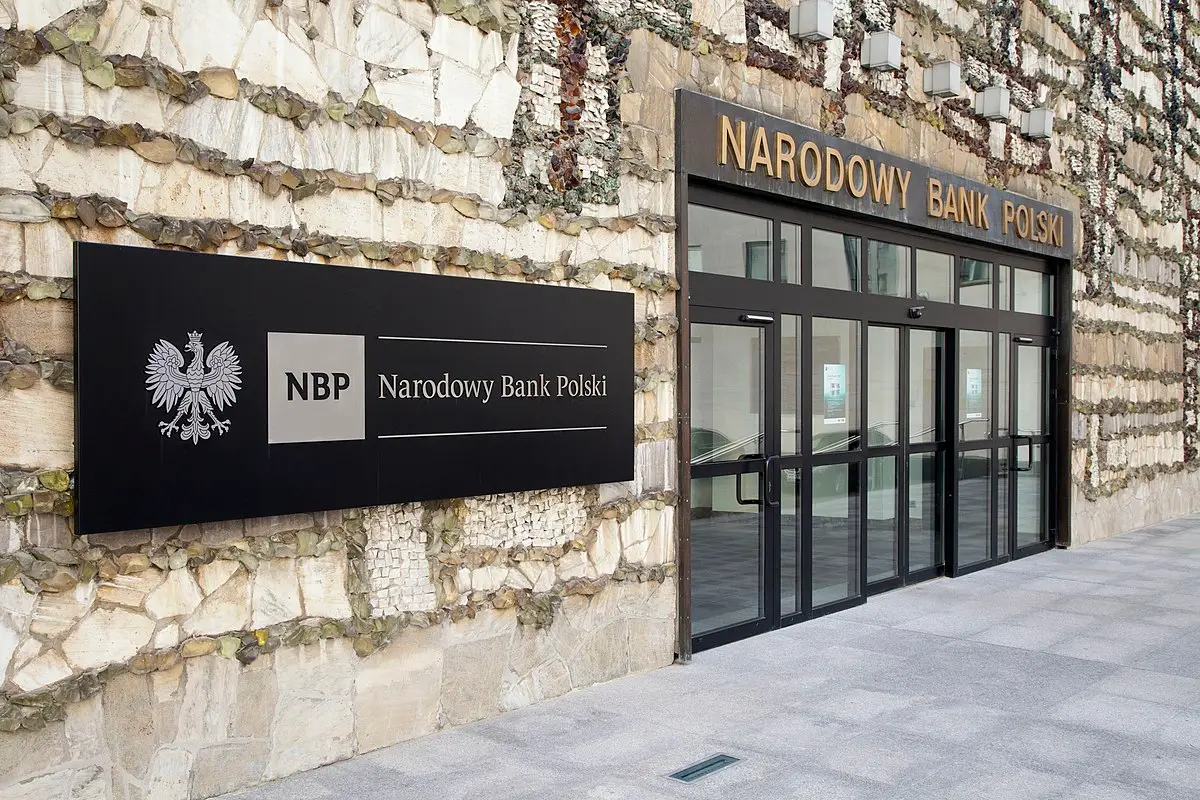 1. National Bank of Poland (NBP): 90 tonnes