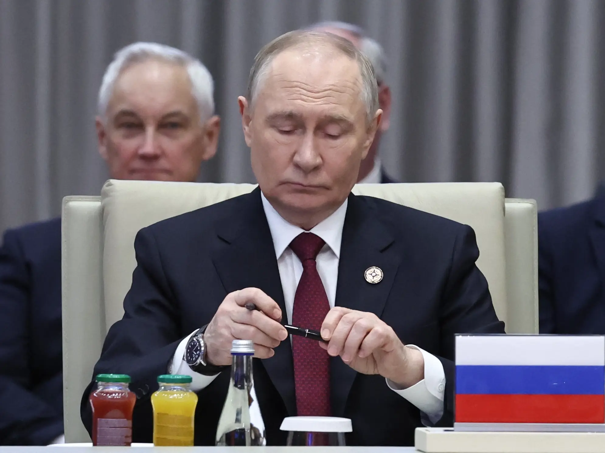 ‘We aren’t planning...BUT if Europe wants war, we’re ready’: Russian President Putin ‘We aren’t planning...BUT if Europe wants war, we’re ready’: Russian President Putin