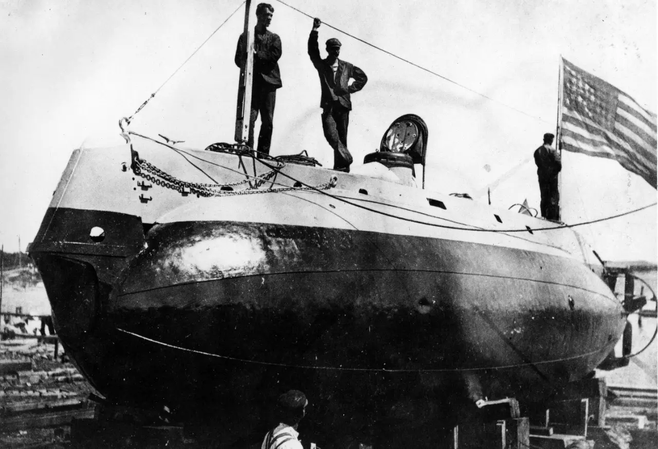 October 12, 1900: USS Holland Officially Becomes First US Submarine