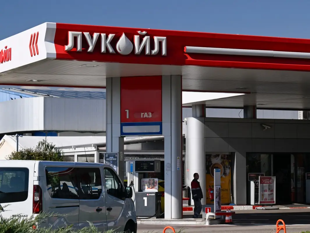 EU seals landmark deal to ban all Russian gas imports within three years EU seals landmark deal to ban all Russian gas imports within three years