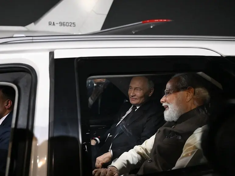 Putin India visit: Delhi traffic police issues advisory for commuters. Check affected routes, diversions and which ones to avoid Putin India visit: Delhi traffic police issues advisory for commuters. Check affected routes, diversions and which ones to avoid