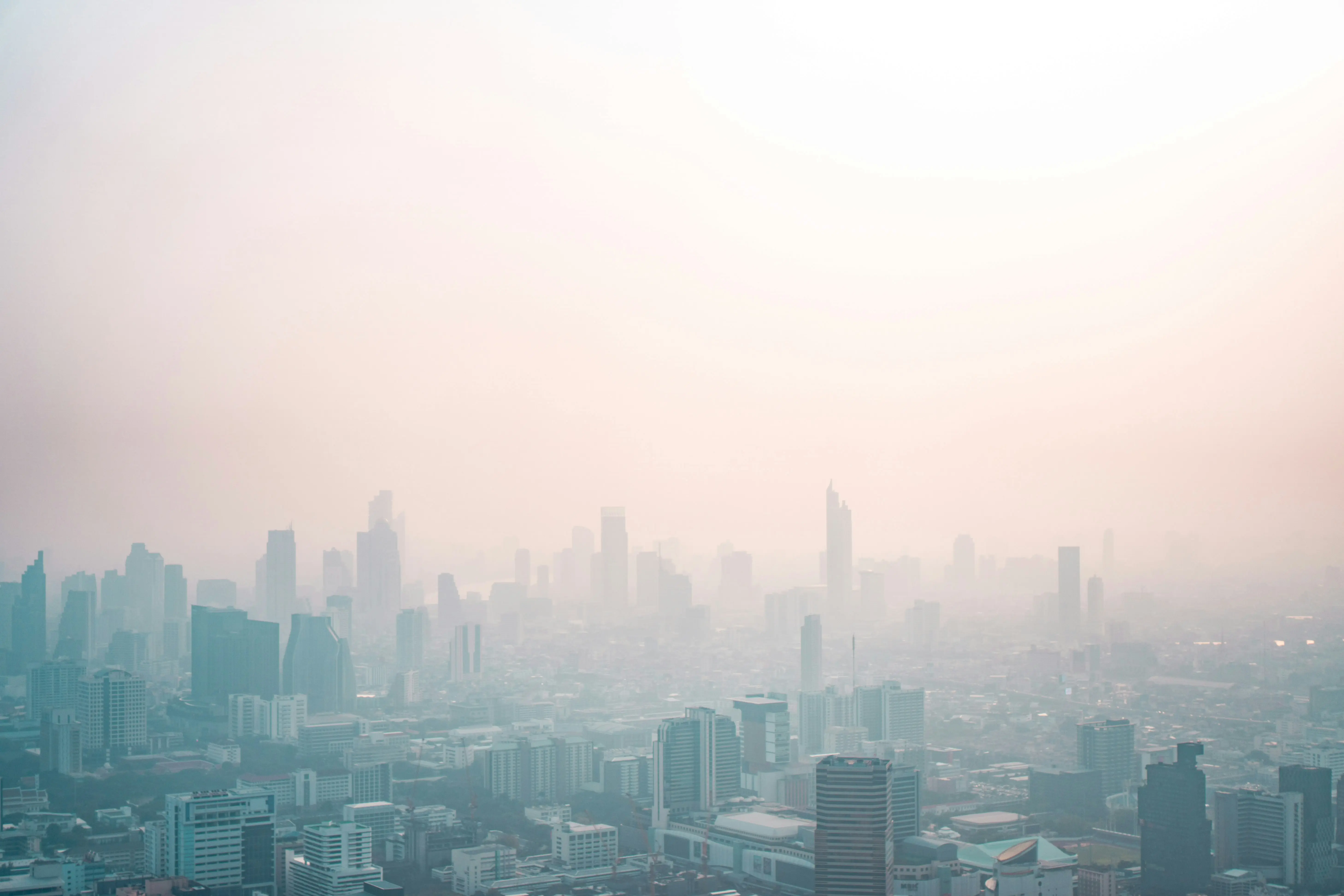 California in the grips of Delhi-like smog: Radiation fog hits 20 counties in Central Valley