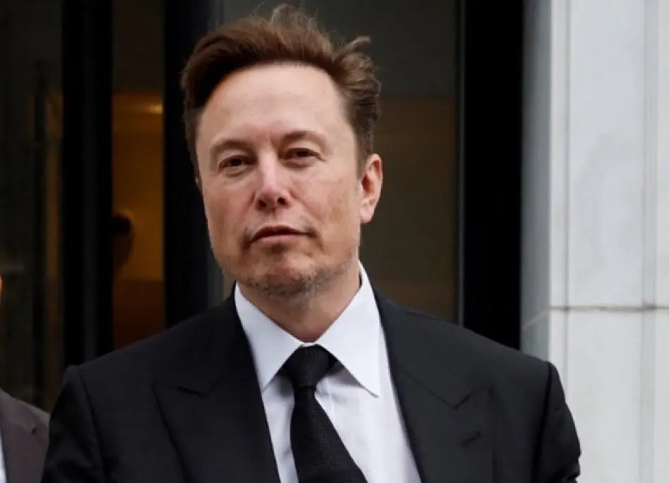 SpaceX to offer insider shares? Elon Musk clarifies amid market buzz over $800B valuation