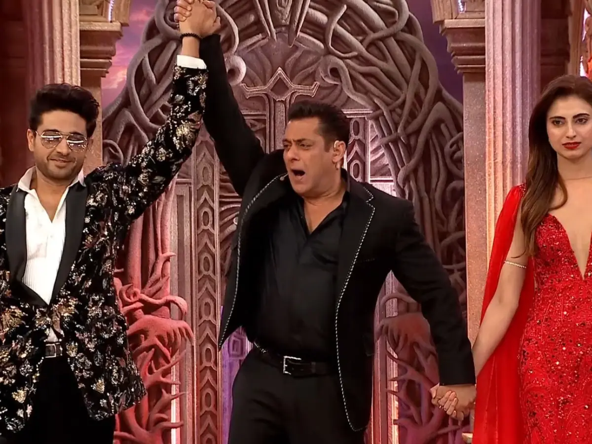 As it happened: Gaurav Khanna is Bigg Boss 19 winner, Farrhana Bhatt is runner-up