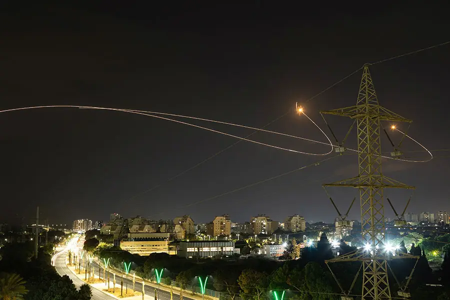 Short-range ballistic and small-calibre threats