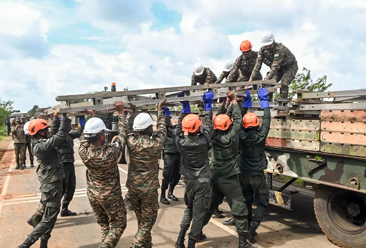 India scales up Op Sagar Bandhu; sends four additional naval ships with relief supplies to Sri Lanka