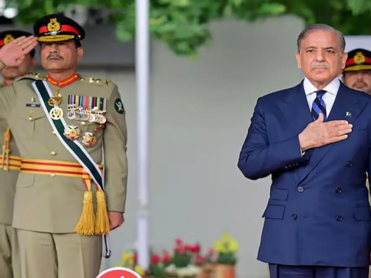 Pakistan wants ‘extradition’ of 2 ‘anti-Asim Munir’ officials in UK - in return for taking back sex grooming members Pakistan wants ‘extradition’ of 2 ‘anti-Asim Munir’ officials in UK - in return for taking back sex grooming members