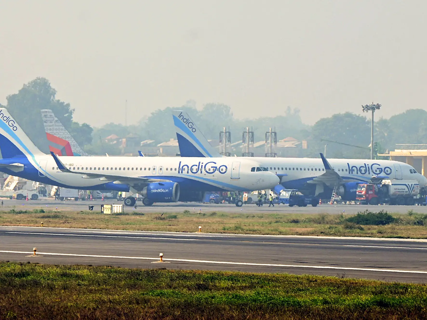 What's flight status today? Hyderabad to Mumbai, over 200 flights grounded on Day 8 What's flight status today? Hyderabad to Mumbai, over 200 flights grounded on Day 8