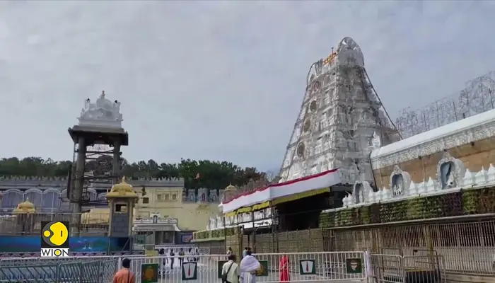 Tirumala Temple Fraud: Unholy Crooks Cheat Pilgrims in Tirupati Dupatta, Ladoo Scandal