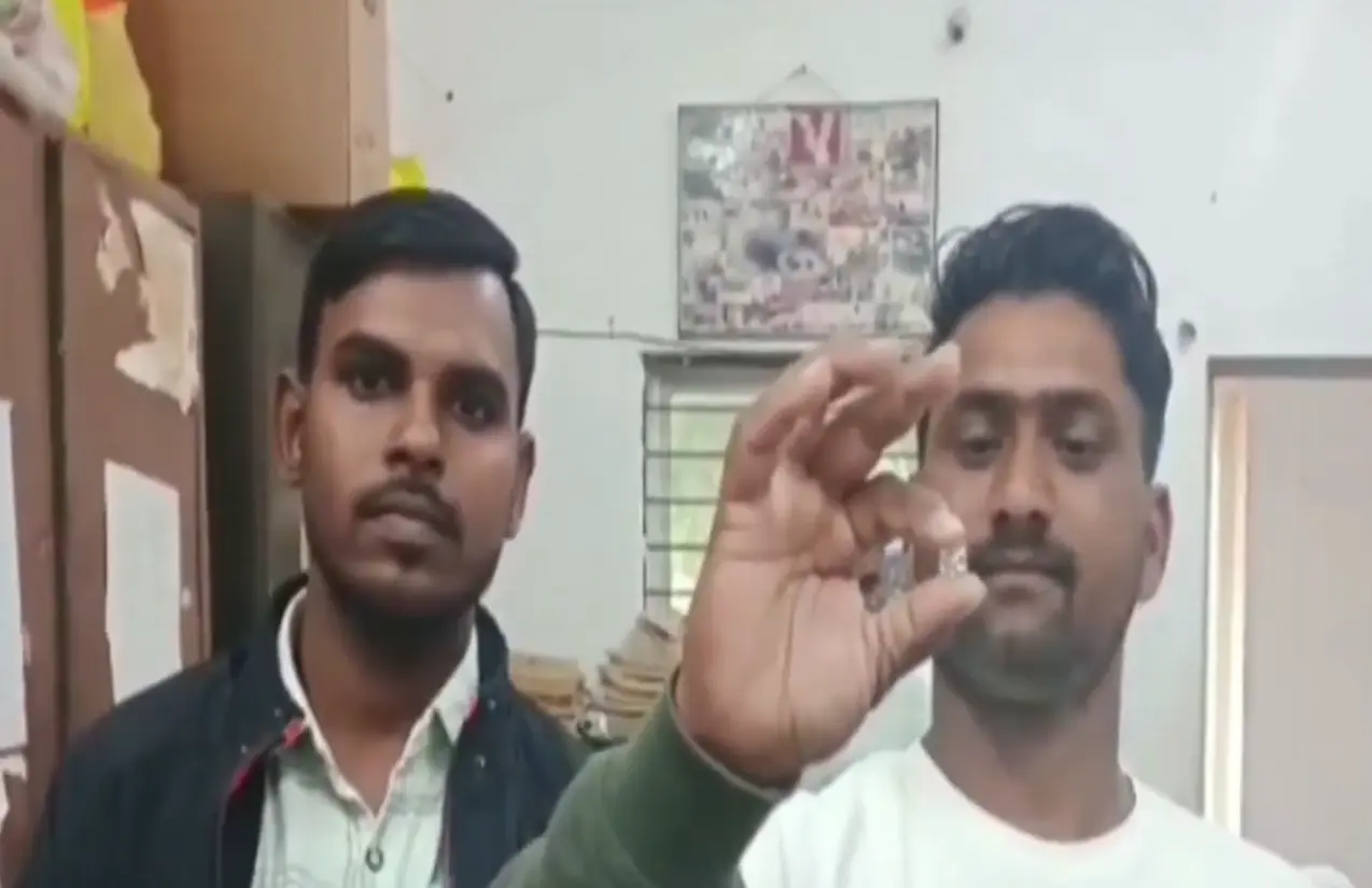 WATCH | Two friends in Madhya Pradesh find Rs 50 lakh diamond on plot leased for Rs 200