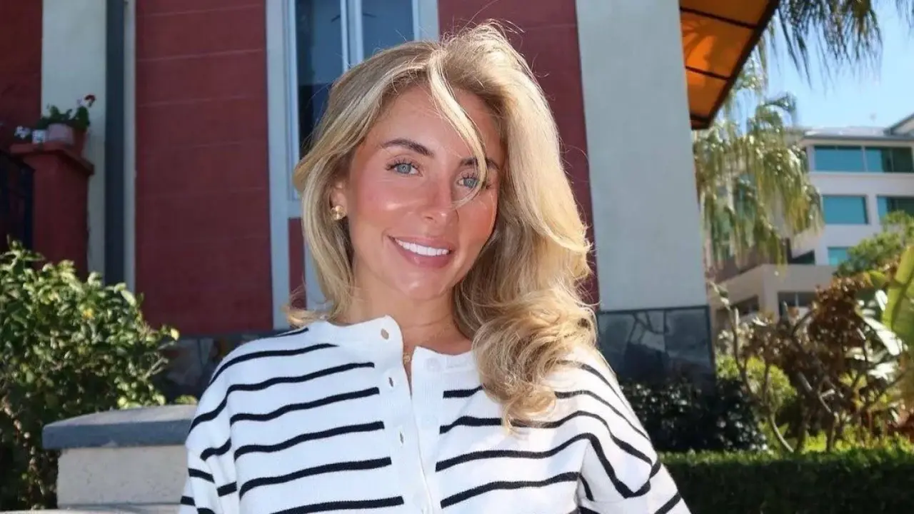 5. The ‘BangBus’ Controversy