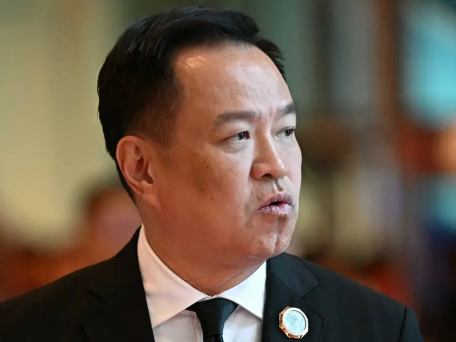Thailand dissolves Parliament as border conflict with Cambodia kills 20 and displaces 600,000