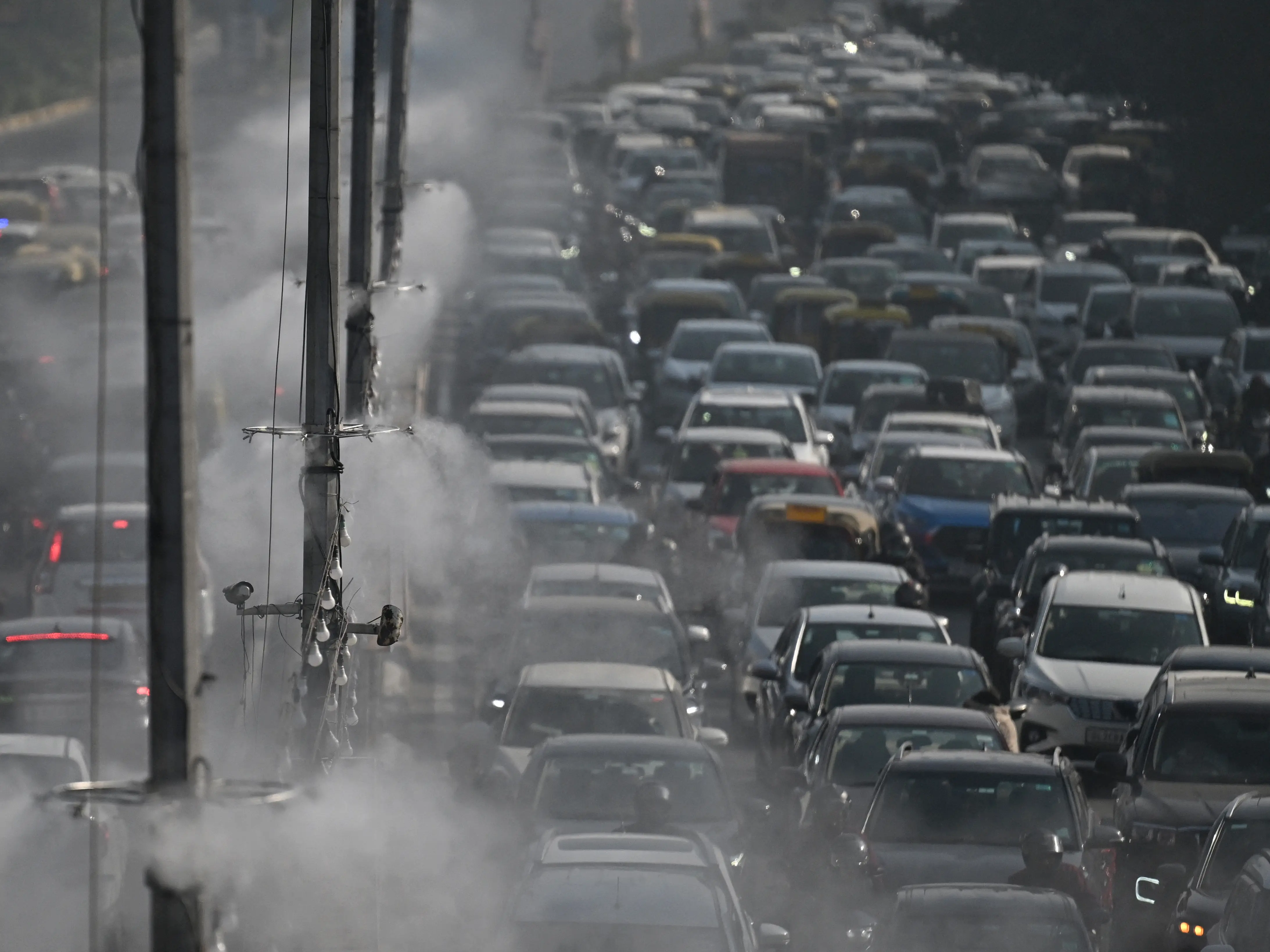 Centre ‘ready to discuss’ Delhi air pollution in Parliament; 'Something concrete should come out of it,' says Priyanka Gandhi Centre ‘ready to discuss’ Delhi air pollution in Parliament; 'Something concrete should come out of it,' says Priyanka Gandhi
