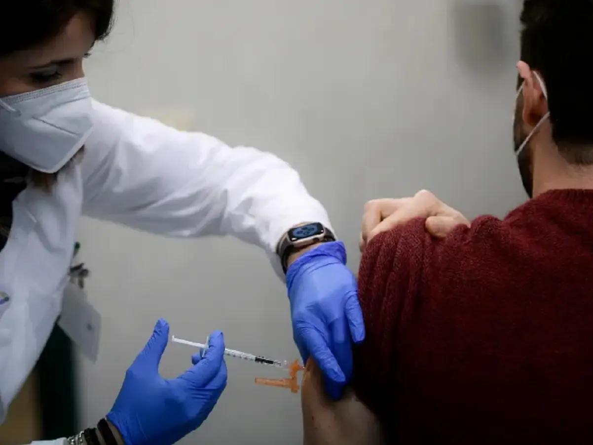 FDA plans to put ‘black box’ warning on Covid vaccines: Report FDA plans to put ‘black box’ warning on Covid vaccines: Report