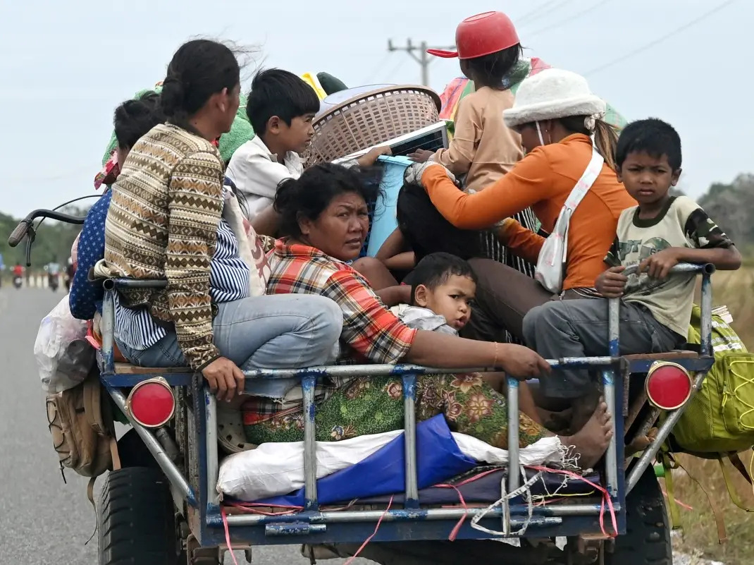 Thailand says 4 soldiers killed, vows to continue military action against Cambodia Thailand says 4 soldiers killed, vows to continue military action against Cambodia
