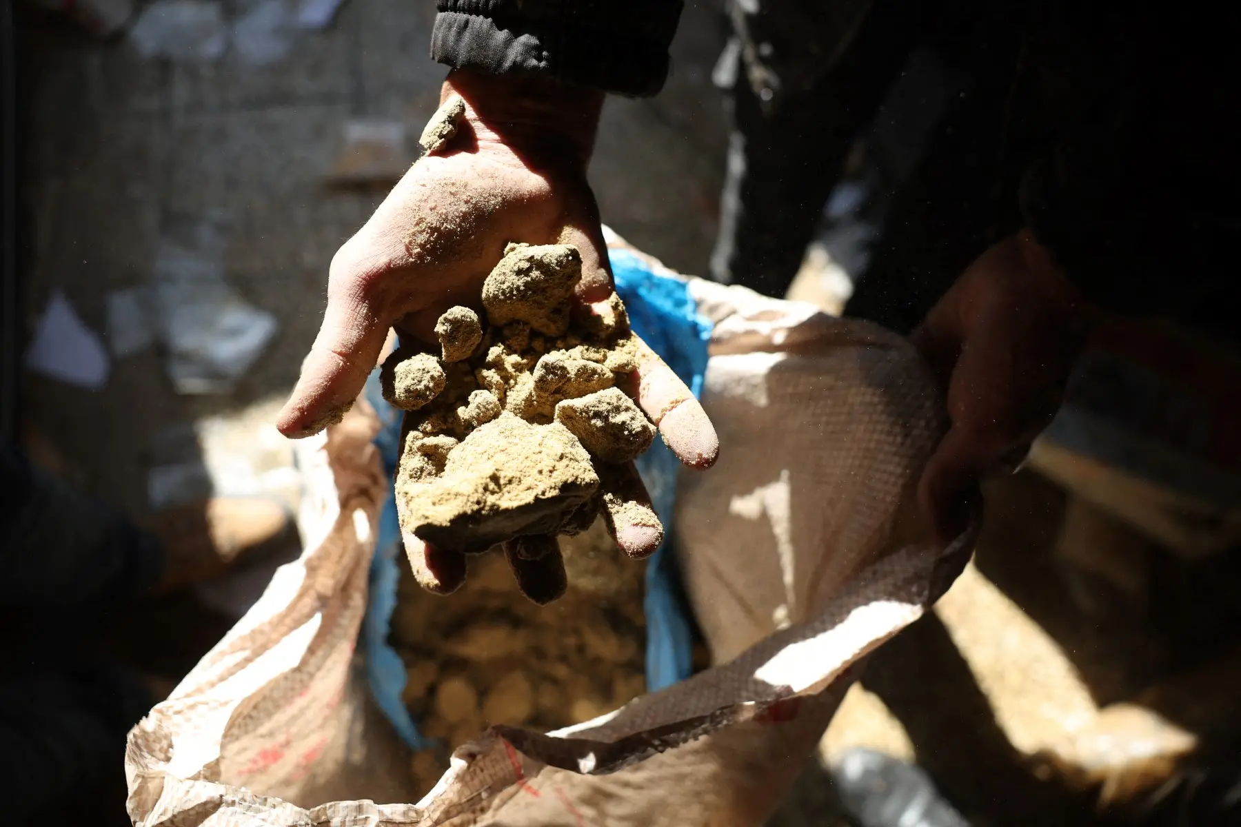 Spain busts gang flying hashish helicopters from Morocco