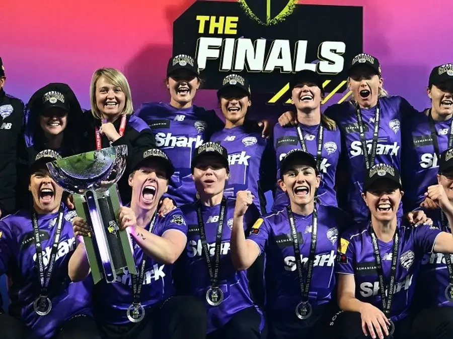 Lizelle Lee stars with unbeaten 77 as Hobart Hurricanes crush Perth Scorchers to win first WBBL title