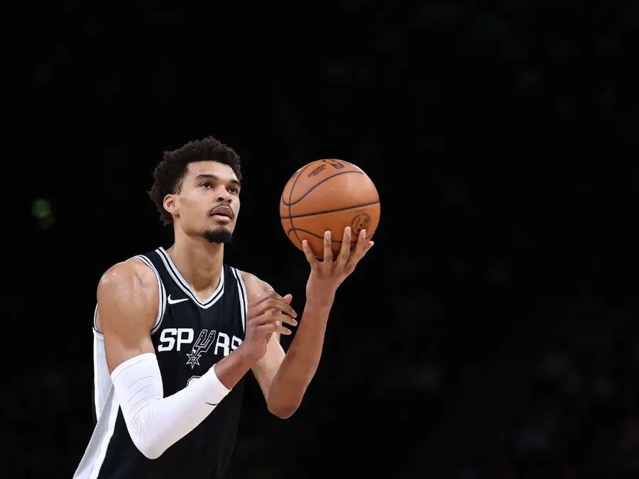 Victor Wembanyama dazzles as Spurs beat Thunder to reach NBA Cup Final
