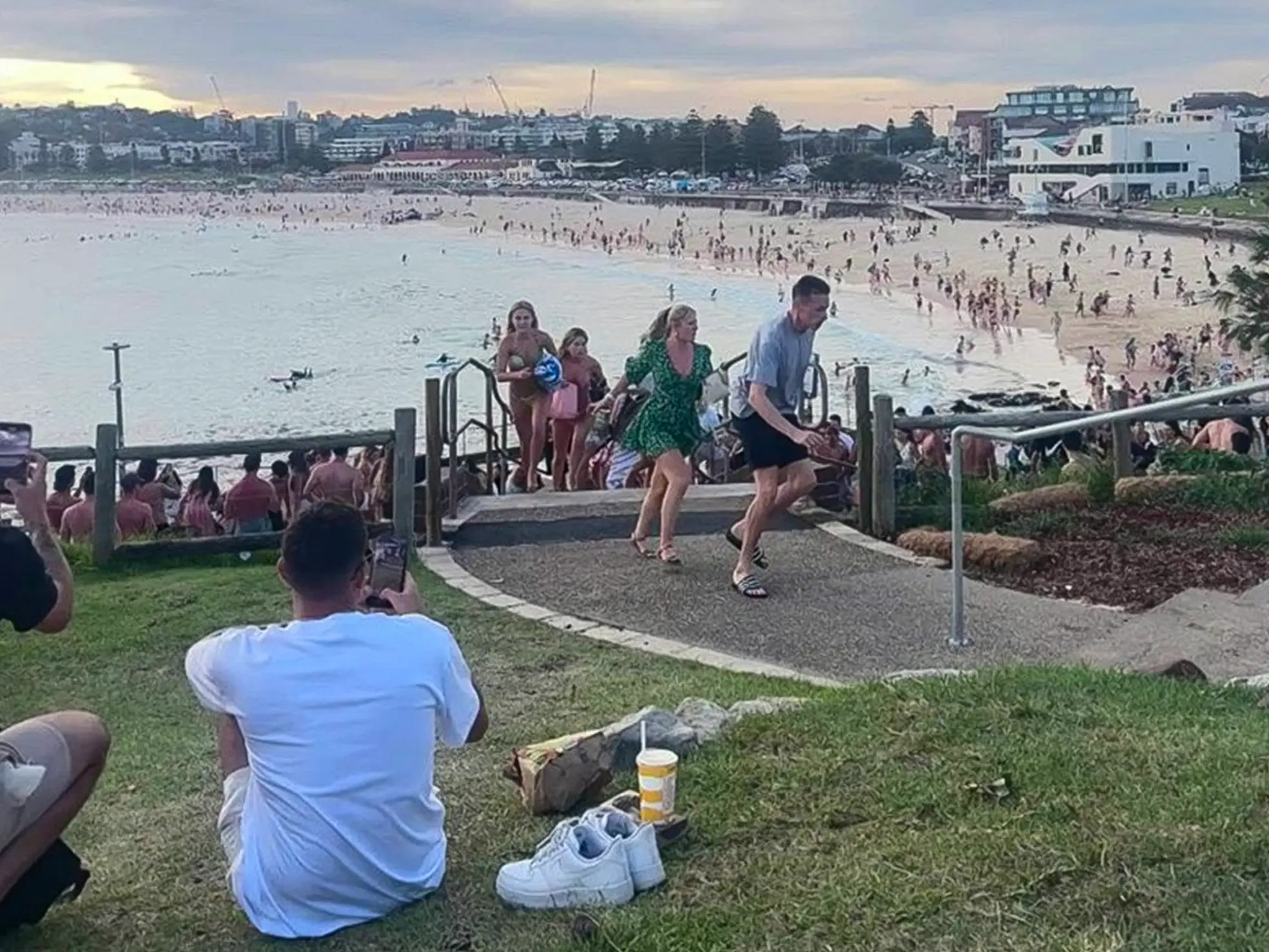 Australia police raid residence of Pakistani Muslim man suspected of Bondi Beach terror attack — Report