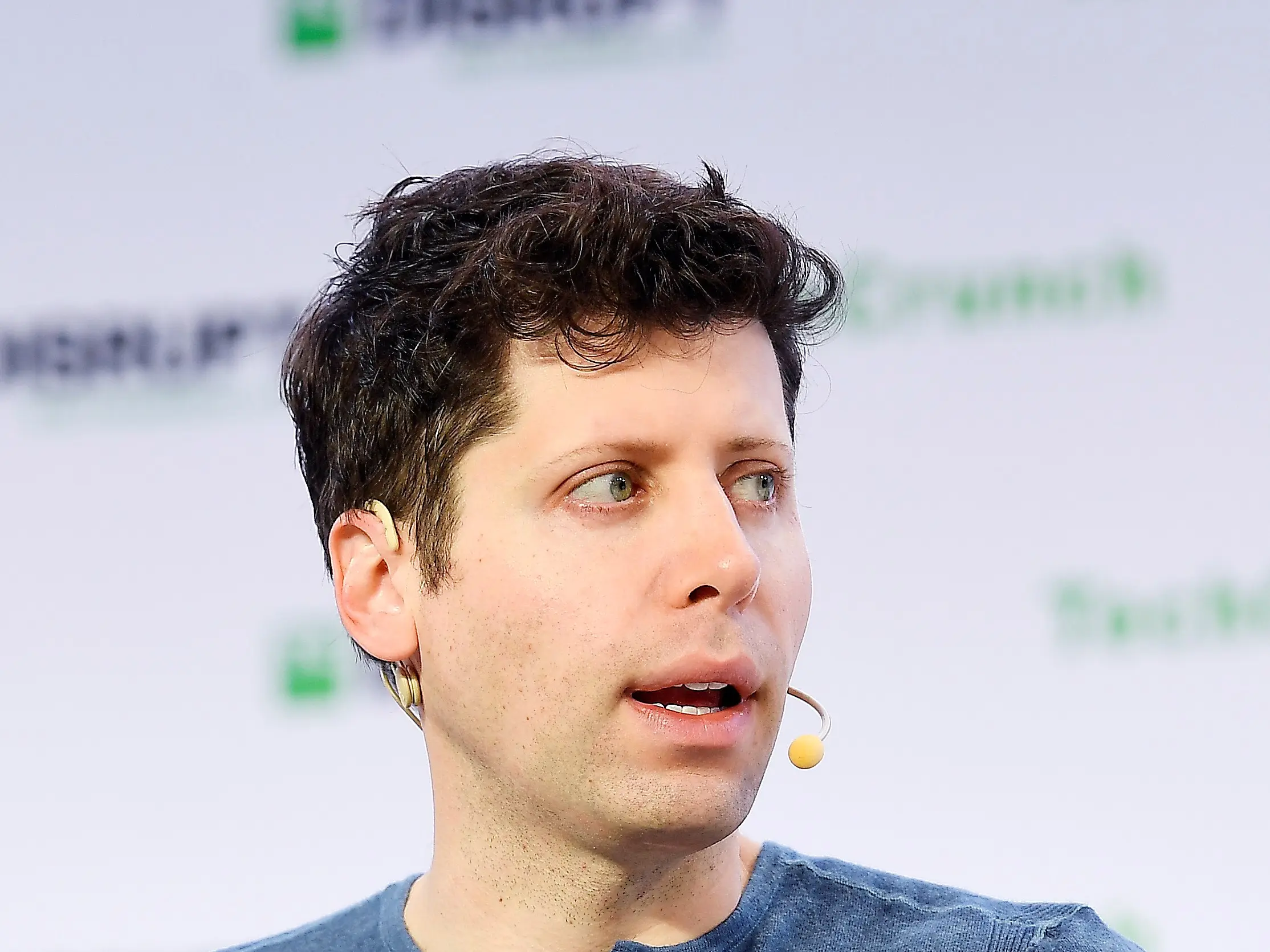 Molotov cocktail thrown at Open AI's CEO Sam Altman’s home; suspect arrested Molotov cocktail thrown at Open AI's CEO Sam Altman’s home; suspect arrested