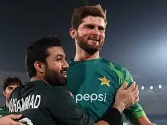 Shaheen Afridi sends THIS warning to teammate Mohammad Rizwan ahead of BBL clash Shaheen Afridi sends THIS warning to teammate Mohammad Rizwan ahead of BBL clash