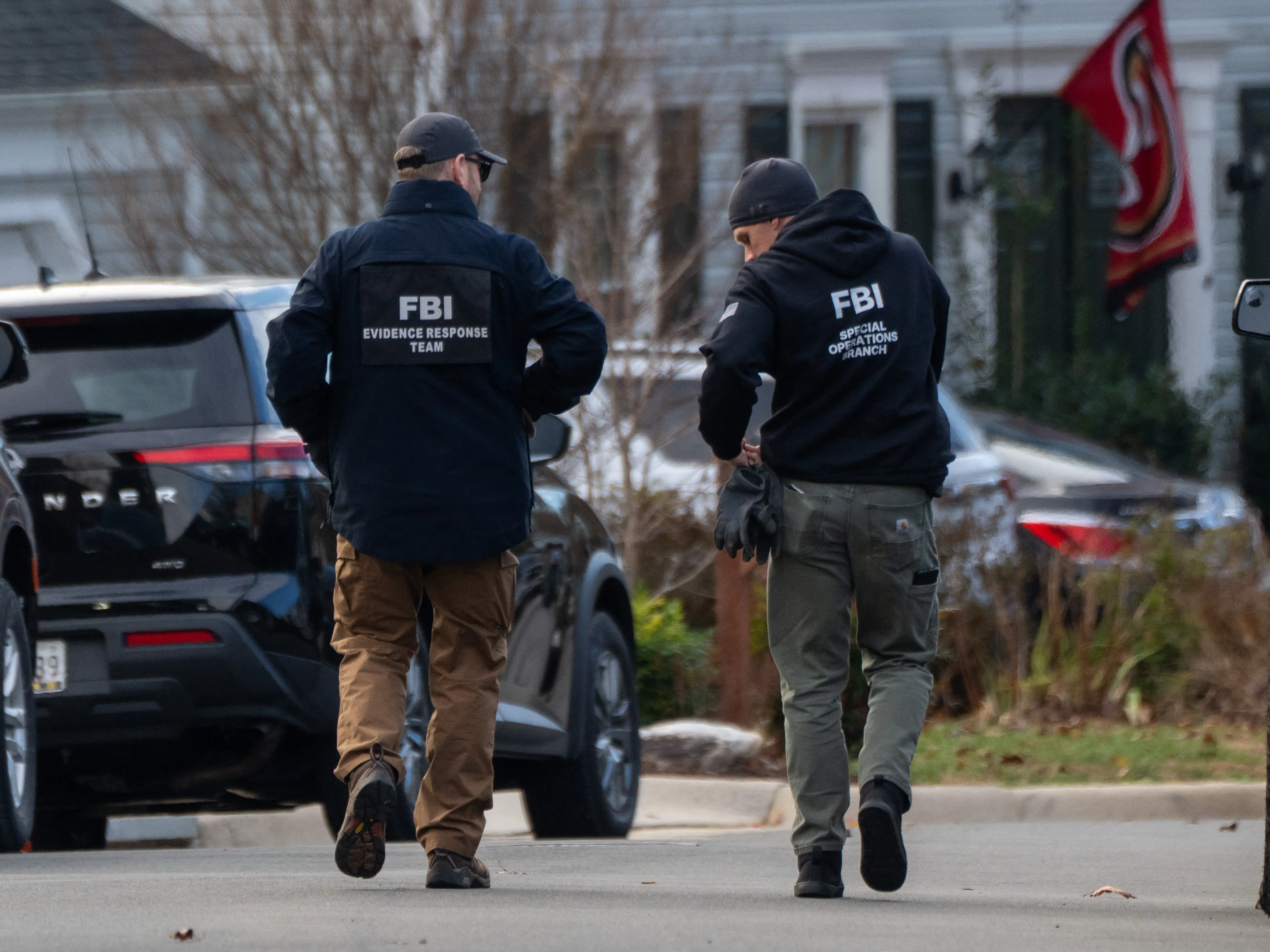 FBI arrests four in alleged New Year’s Eve bombing plot in Los Angeles FBI arrests four in alleged New Year’s Eve bombing plot in Los Angeles