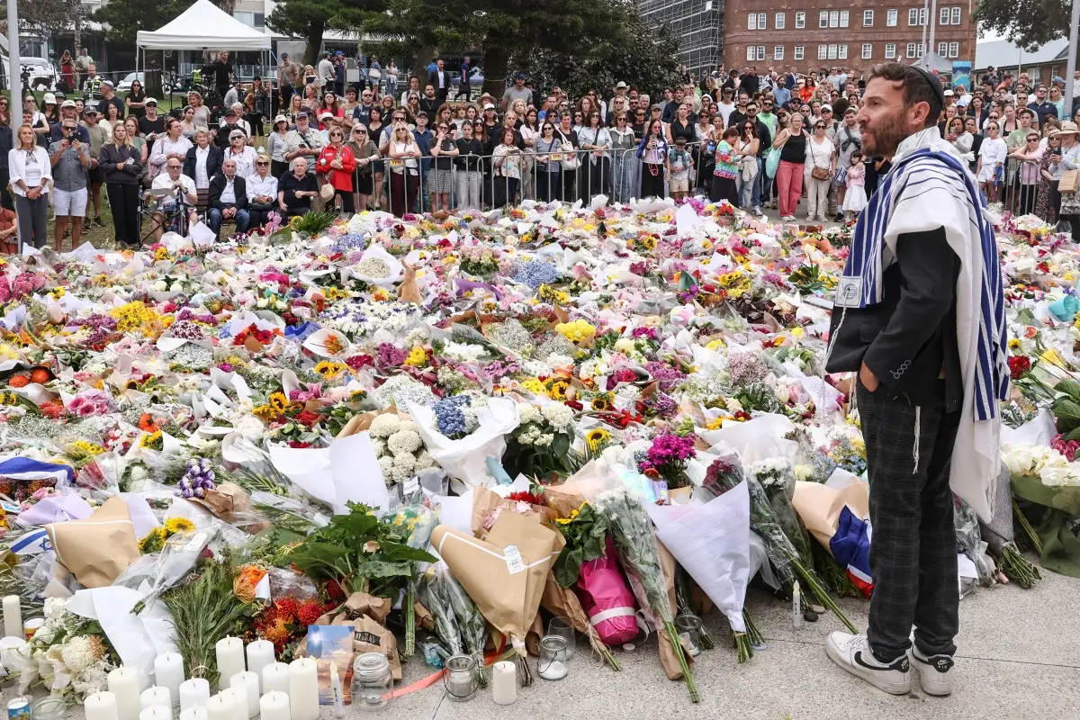 Did search interest for Naveed Akram spike in Tel Aviv ahead of Bondi Beach terror attack?