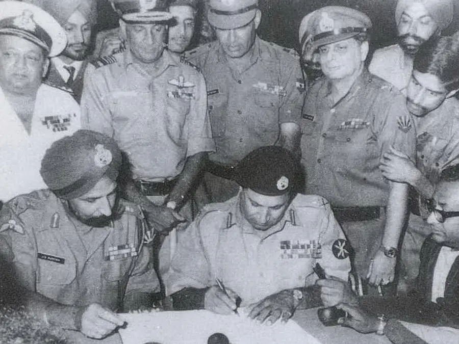'Over my dead body': Lt Gen Sagat Singh’s Bold leap that won 1971 war | How a daring helicopter crossing of Meghna river ended the war in 13 days