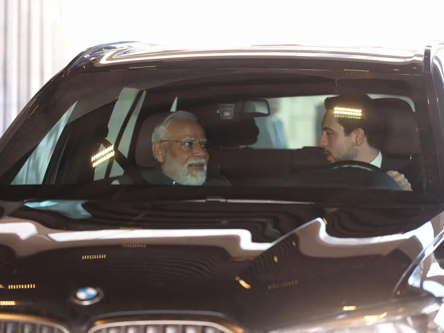 Jordan Crown Prince personally chauffeurs PM Modi to national museum