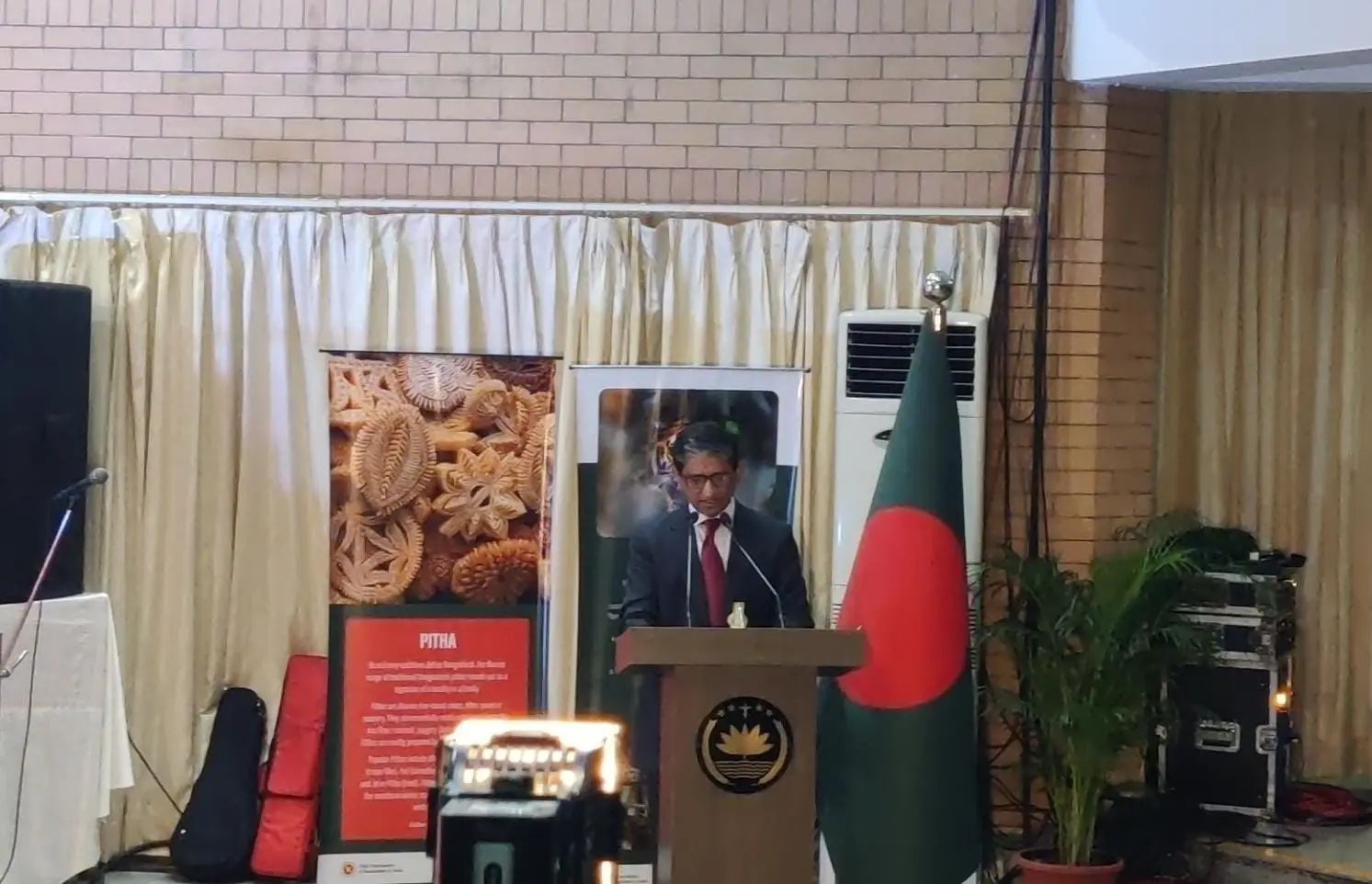 Bangladesh envoy Hamidullah pays tribute to Indian soldiers on Victory Day; says both countries have 'organic relationship'