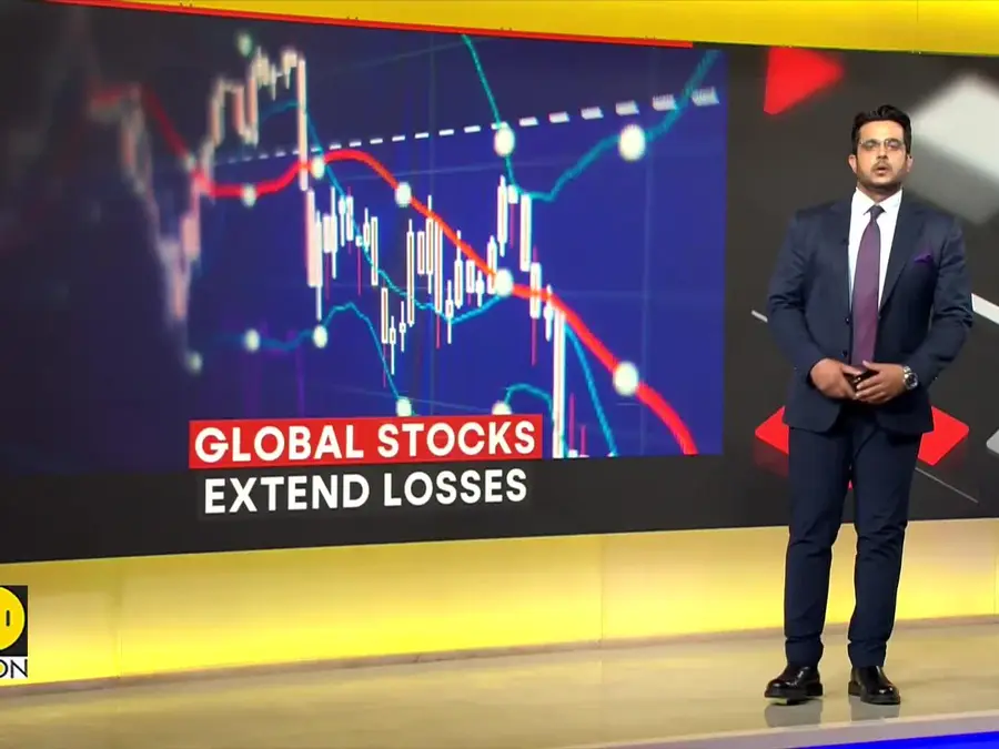 Wall Street Ends Mixed After Weak Jobs Report Raises Concerns 