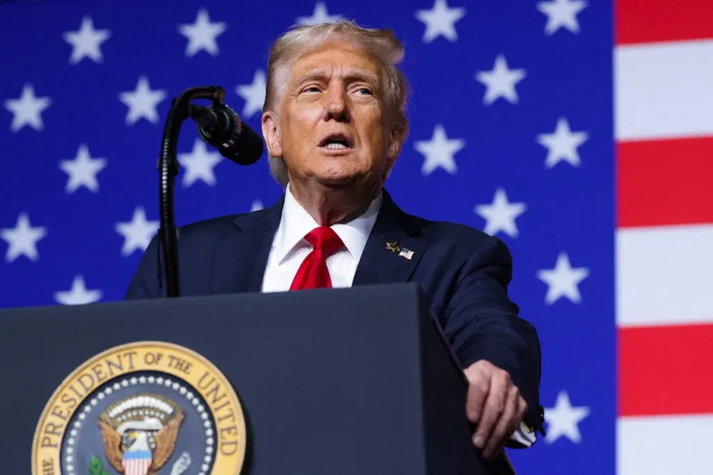 POTUS's end-of-year performance report card: Trump's approval rating slips to 39%