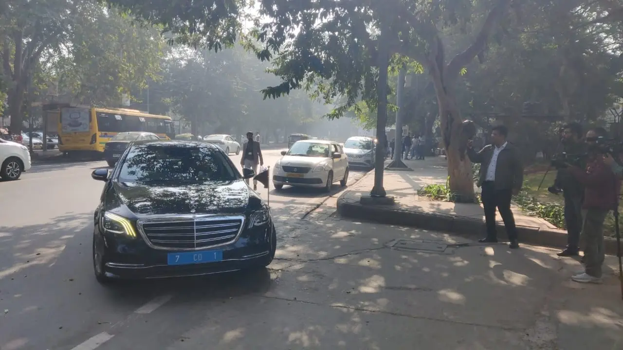 India summons Bangladesh envoy over threats to Indian High Commission