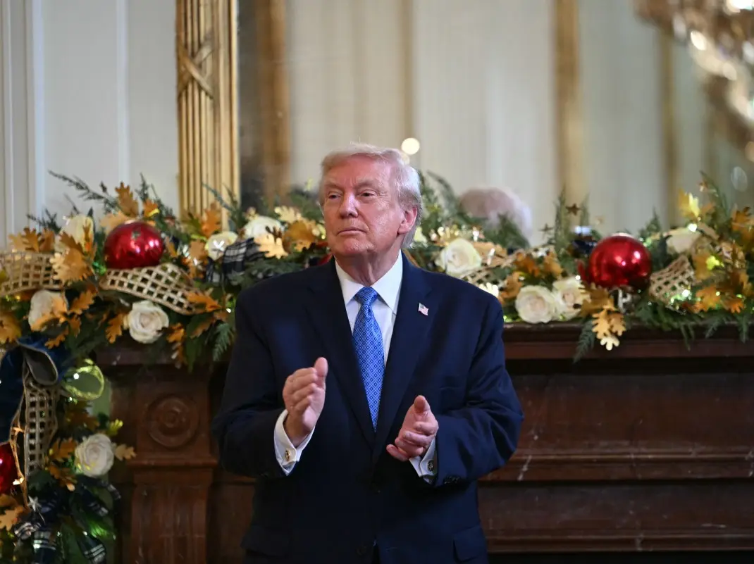 Trump pressures EU to drop Ukraine's 'reparations loan' plan using Russian asset Trump pressures EU to drop Ukraine's 'reparations loan' plan using Russian asset