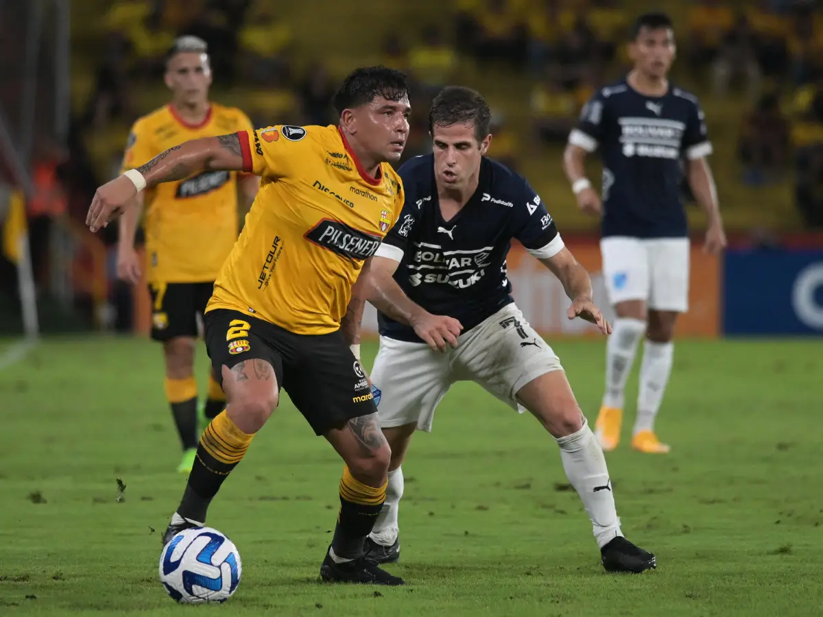 Who was Mario Pineida, Ecuadorean footballer shot dead in gang violence?