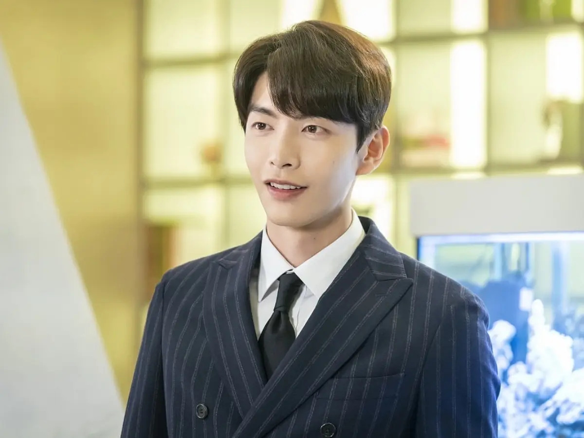 Behind Your Touch actor Lee Min Ki shares glimpses of his travel diaries from India | See pics