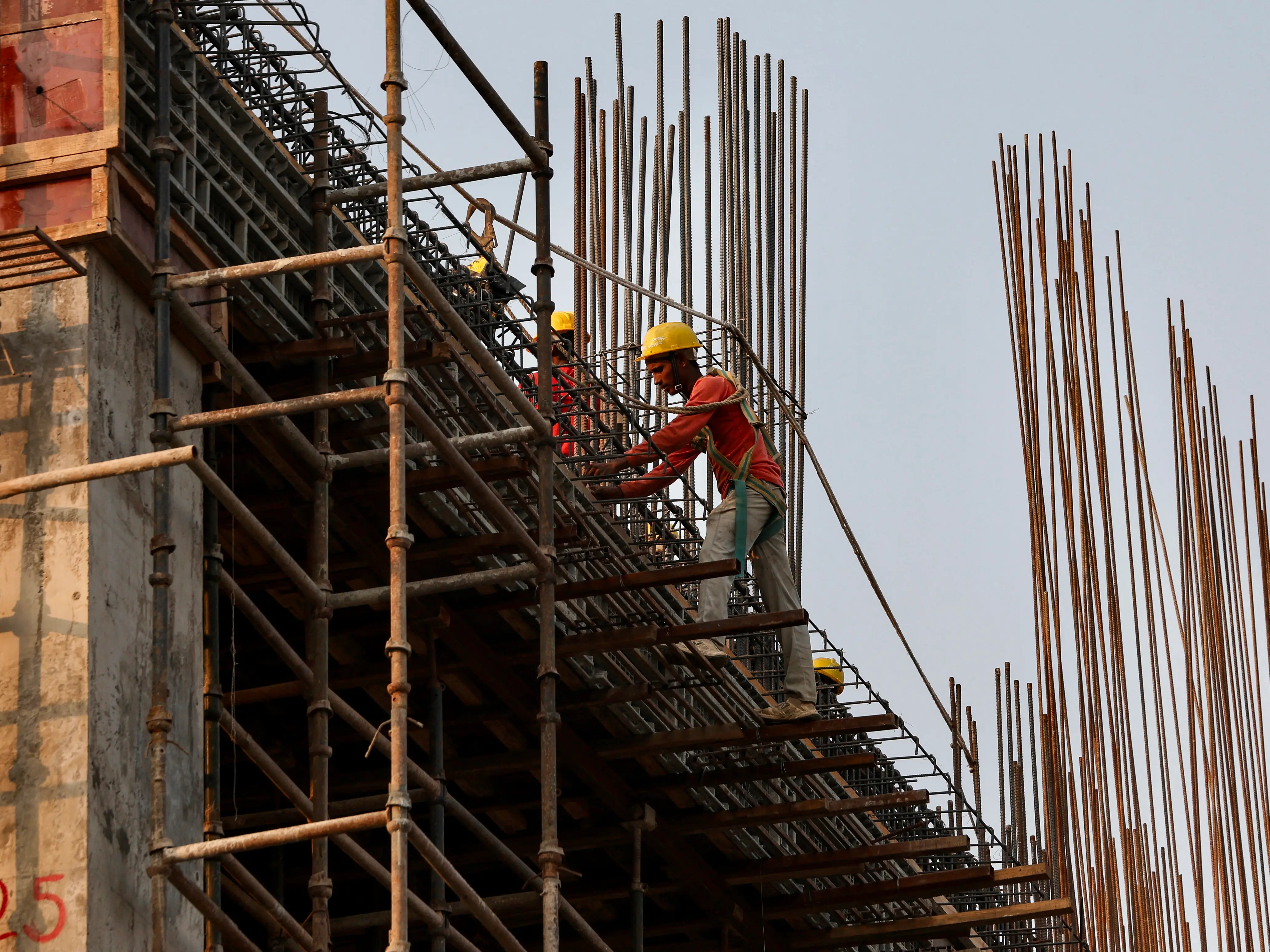 No longer need cement for building: Dirt, water and waste-based material could be the future of construction No longer need cement for building: Dirt, water and waste-based material could be the future of construction