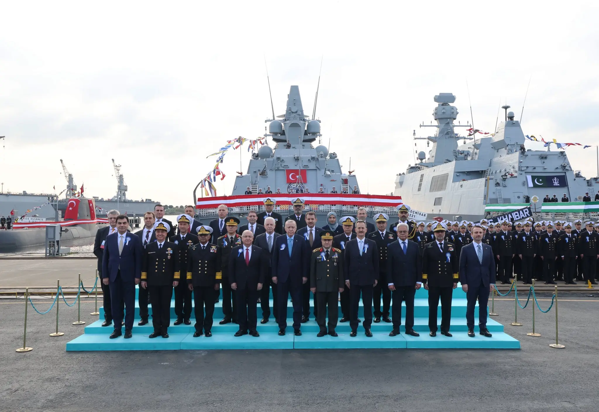 Erdogan oversees handover of second Turkish-built warship to Pakistan