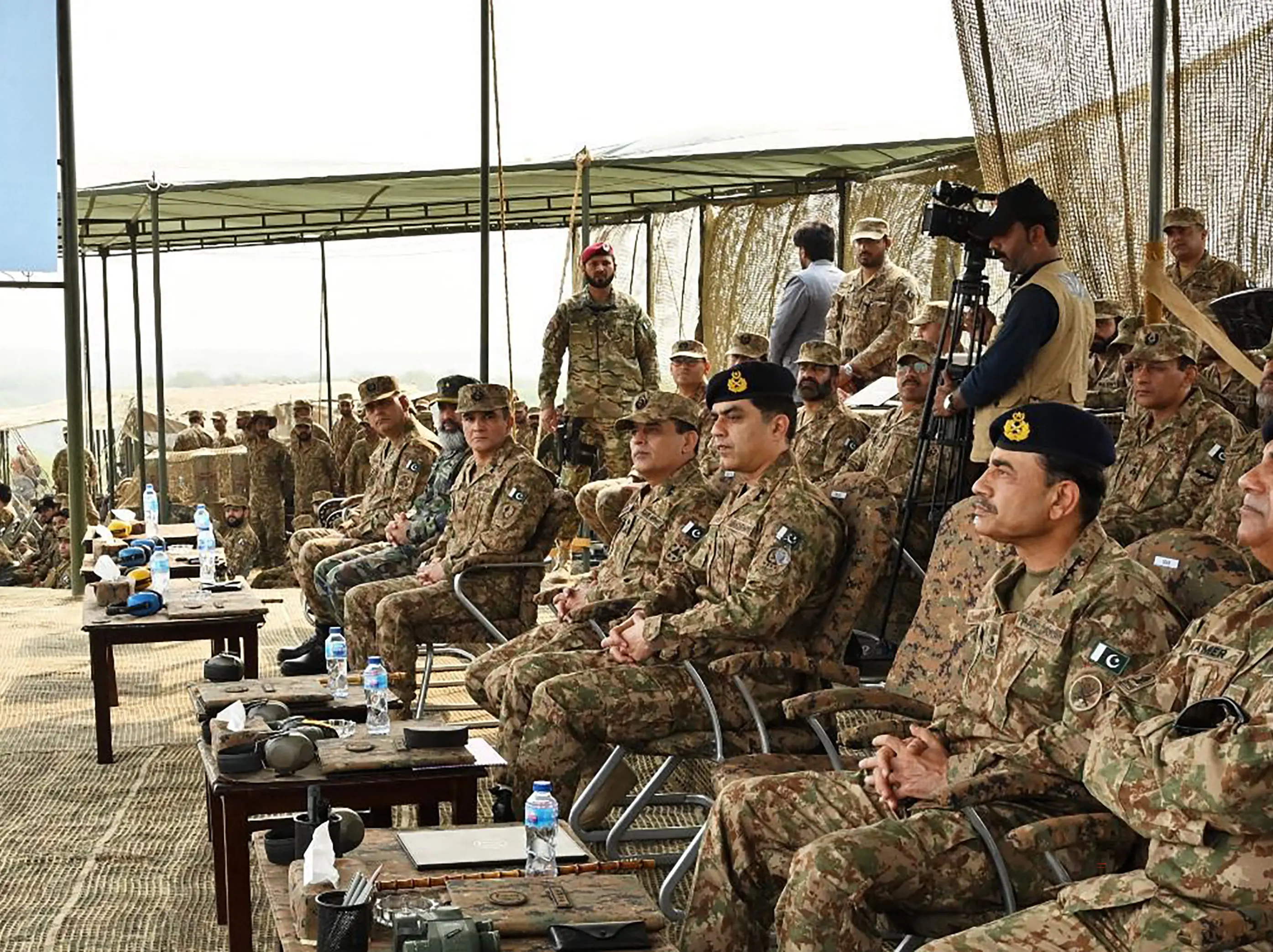 Pakistan signs major $4 billion arms export deal with Libyan force: Report Pakistan signs major $4 billion arms export deal with Libyan force: Report