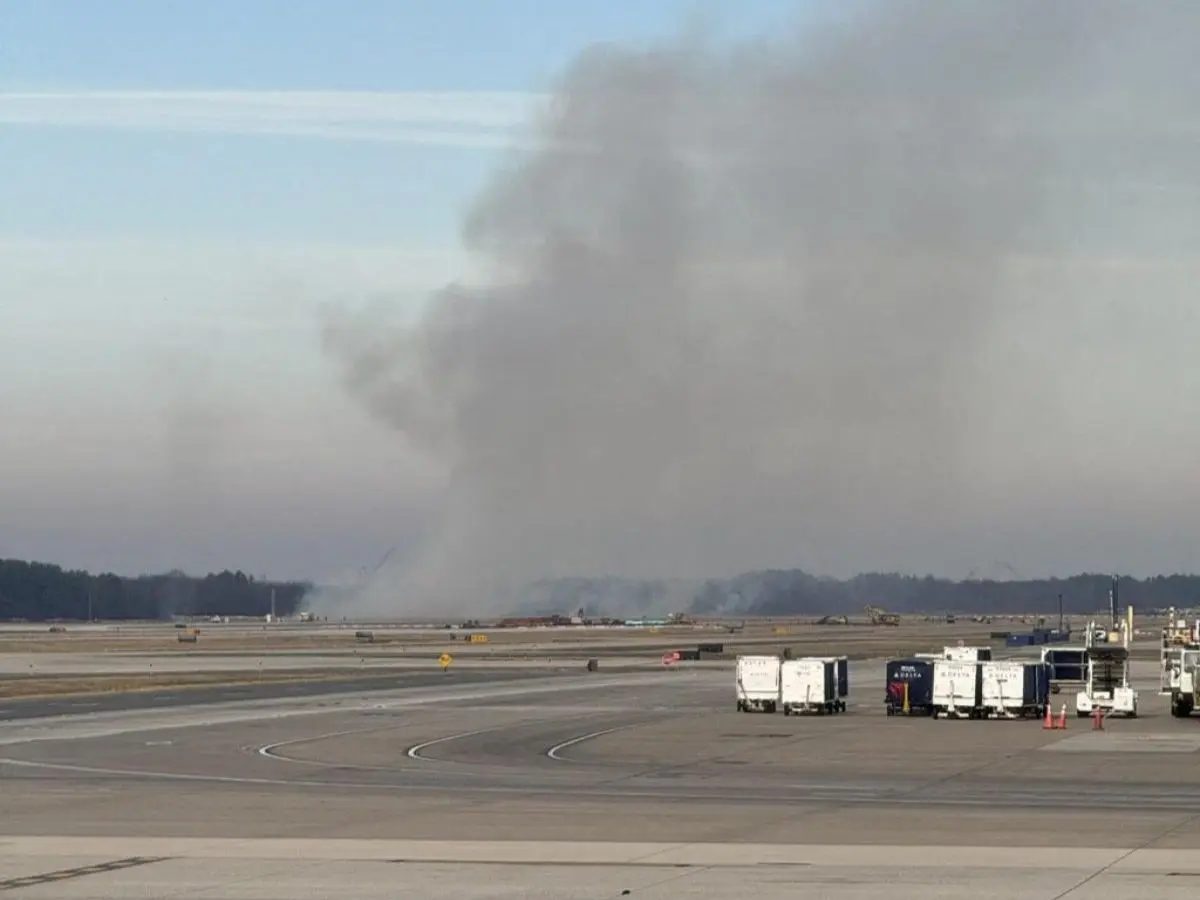 United Airlines Flight 803 engine failure