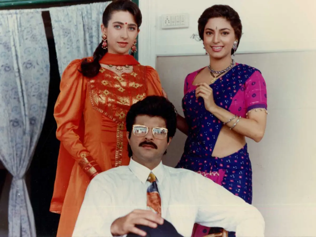 Anil Kapoor with Juhi Chawla and Karisma Kapoor in Andaz