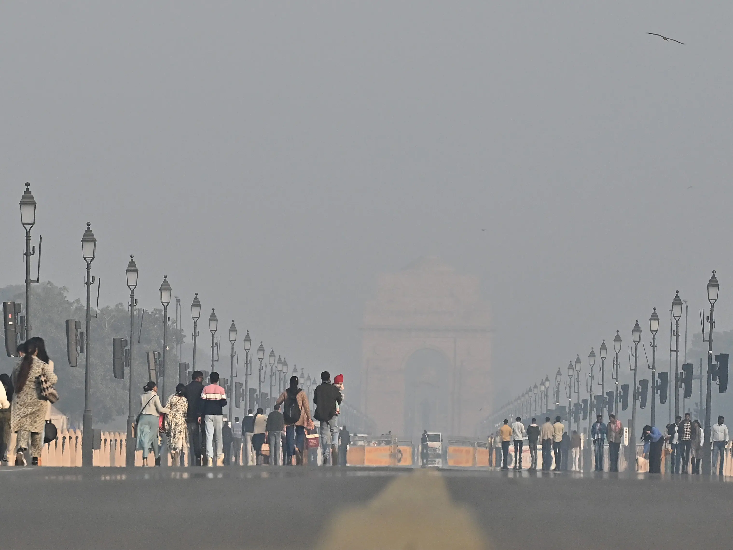 Delhi breathes a little easier: AQI improves to 221, remains in 'poor' category; GRAP IV revoked Delhi breathes a little easier: AQI improves to 221, remains in 'poor' category; GRAP IV revoked