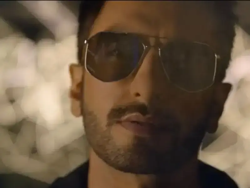 Ranveer Singh hasn’t walked out from Don 3, he was dropped: Sources Ranveer Singh hasn’t walked out from Don 3, he was dropped: Sources