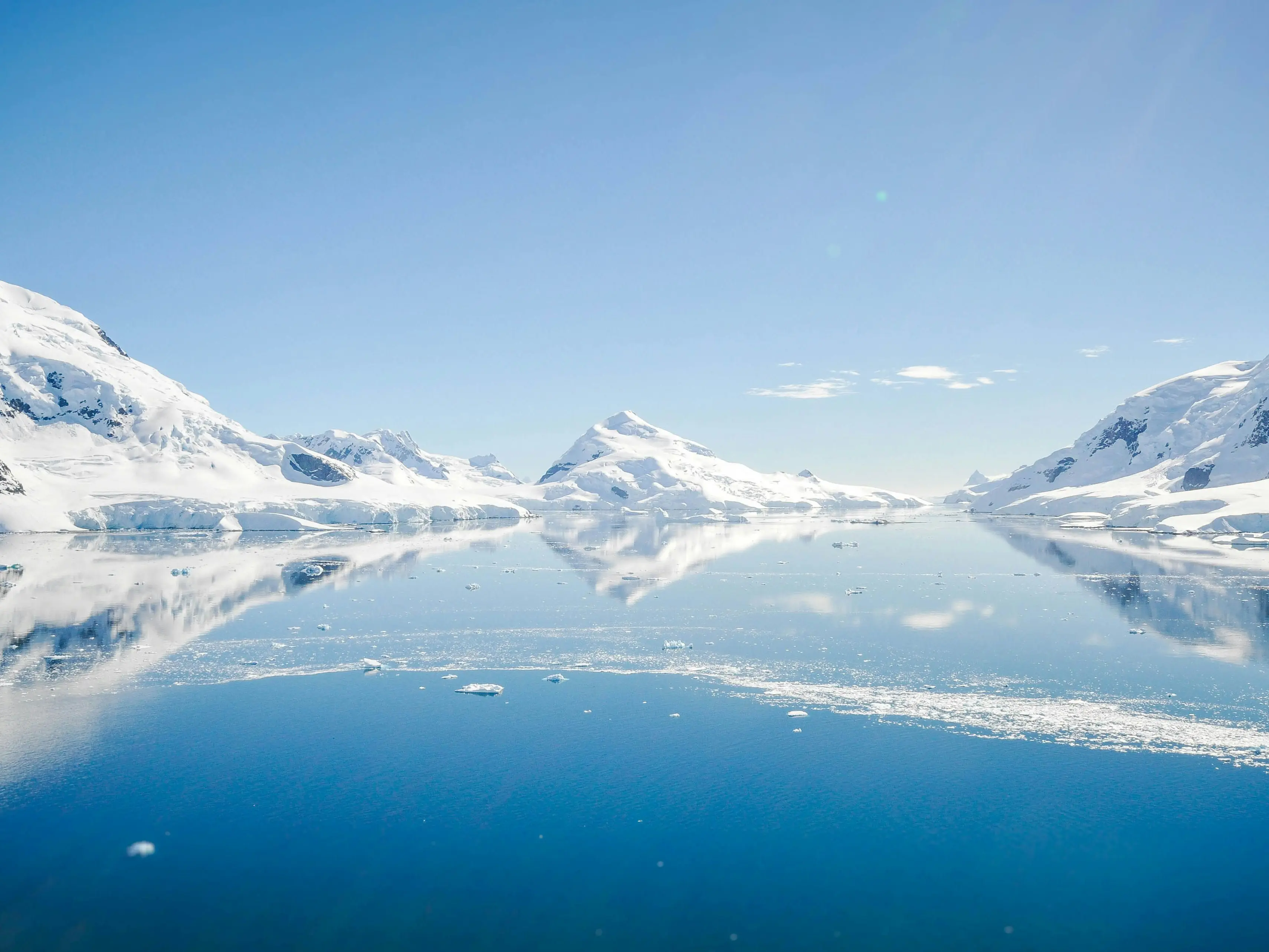 Scientists reveal Antarctic ice sheet witnessed a catastrophe 9,000 years ago - It was hotter Scientists reveal Antarctic ice sheet witnessed a catastrophe 9,000 years ago - It was hotter