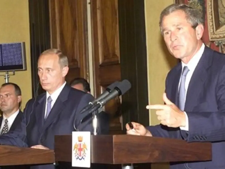 Putin and Bush shared 'nervous' fears over Pakistan's nuclear proliferation, declassified transcripts show