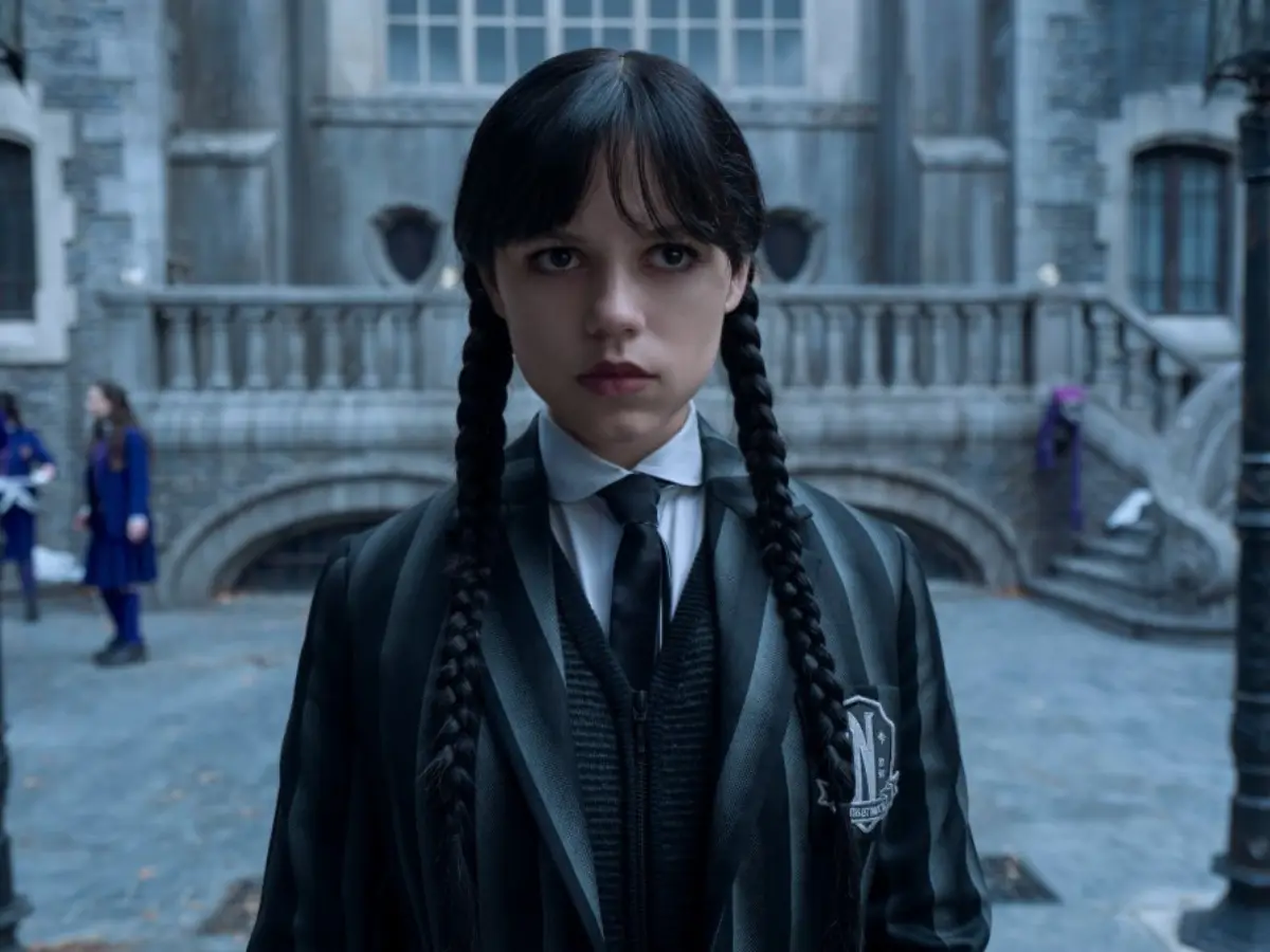 Besetzungszuwachs in Staffel 3 von „Wednesday“: Dieser berühmte „Game of ...