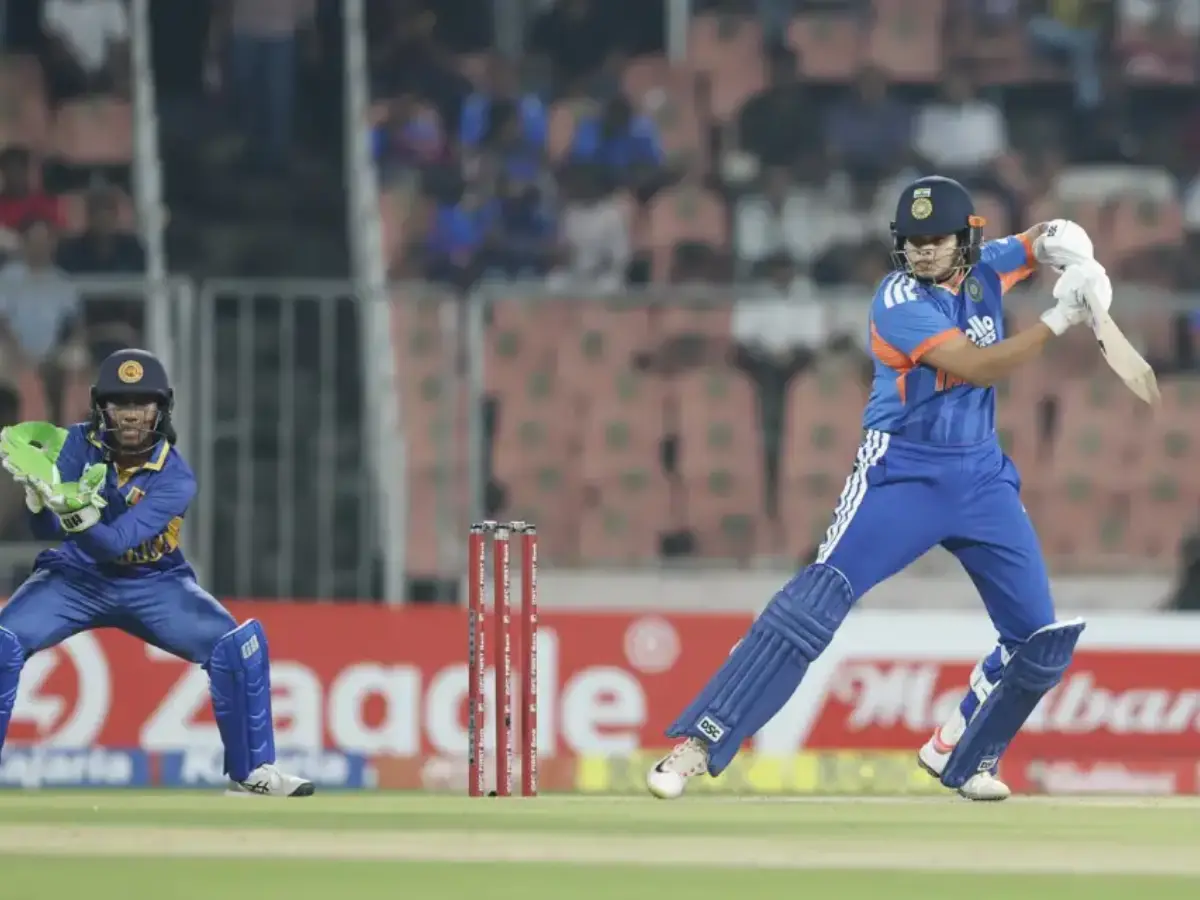 IND-W vs SL-W, 3rd T20I: Shafali Verma breaks Smriti's record to register 'fastest fifty' IND-W vs SL-W, 3rd T20I: Shafali Verma breaks Smriti's record to register 'fastest fifty'